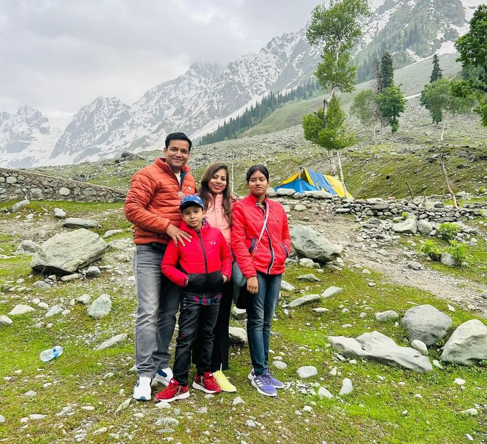 Snow, Serenity, and Family Fun: Vikas' Unforgettable Kashmir Trip with Thrillophilia