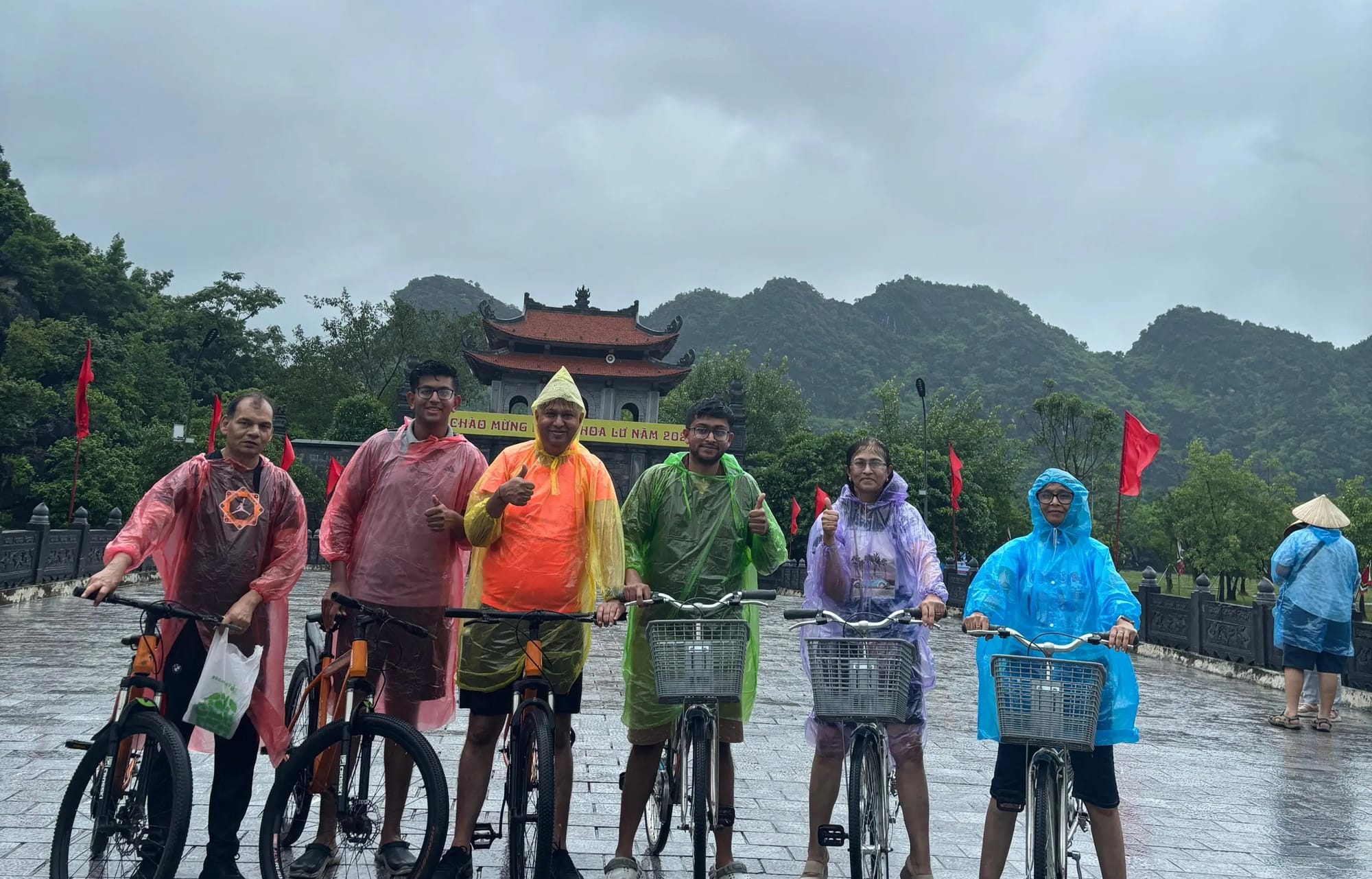 Gaurav Nayak and Family’s Vietnamese Sojourn: A Thrillophilia Hanoi to Da Nang Review